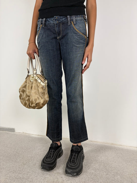*PREMIUM* Vintage GUESS LA Jeans Lowrise/Cropped (38/M)